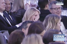 B3-AH456_noonan_M_20180503163912